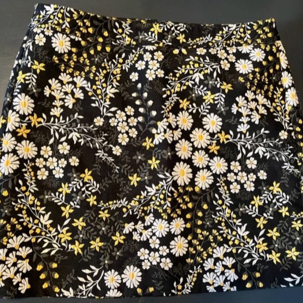 Loft Outlet Embroidered Flower Skirt, Size 10